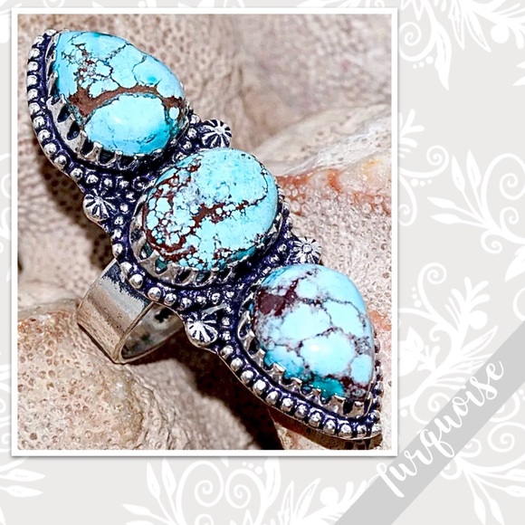 Turquoise Large Southwest-Style Silver Artisan Ring, Size 8.5 (Aqua Blue-Green)